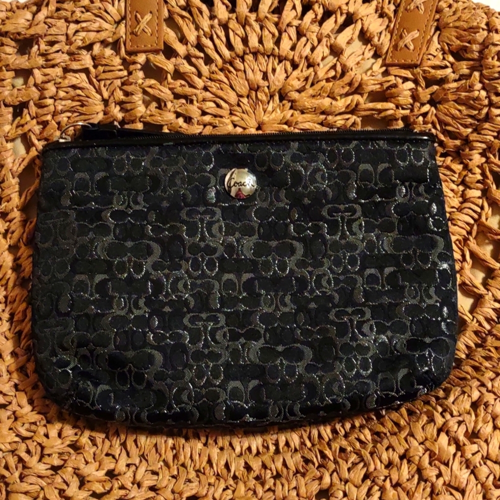 Coach make up bag excellent condition